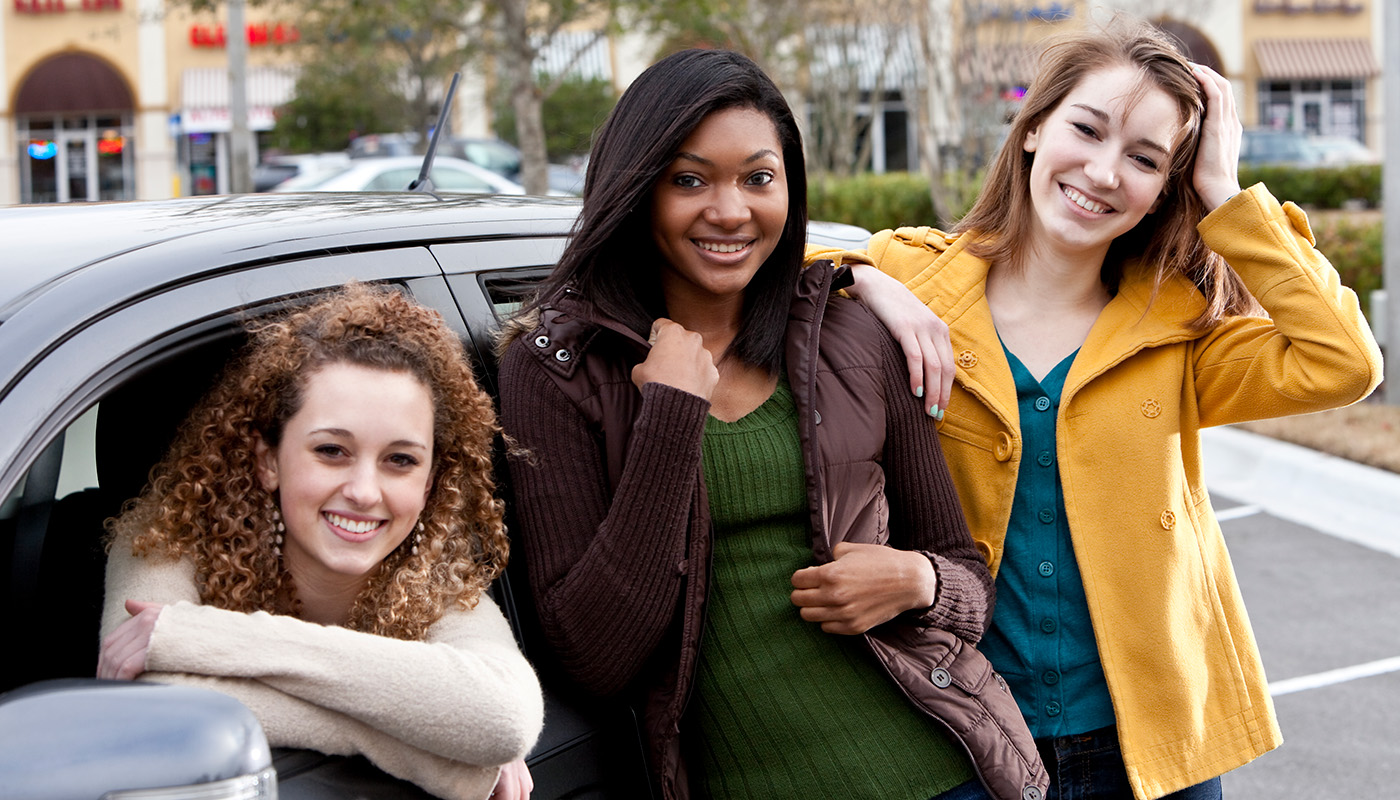 Safe Driving for Teenagers: Safety Tips and Resources 