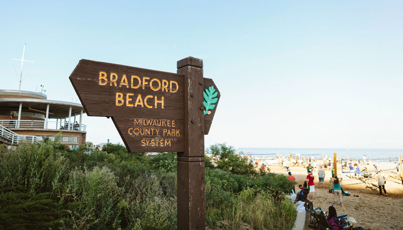 Lighthouses and Beaches Tour